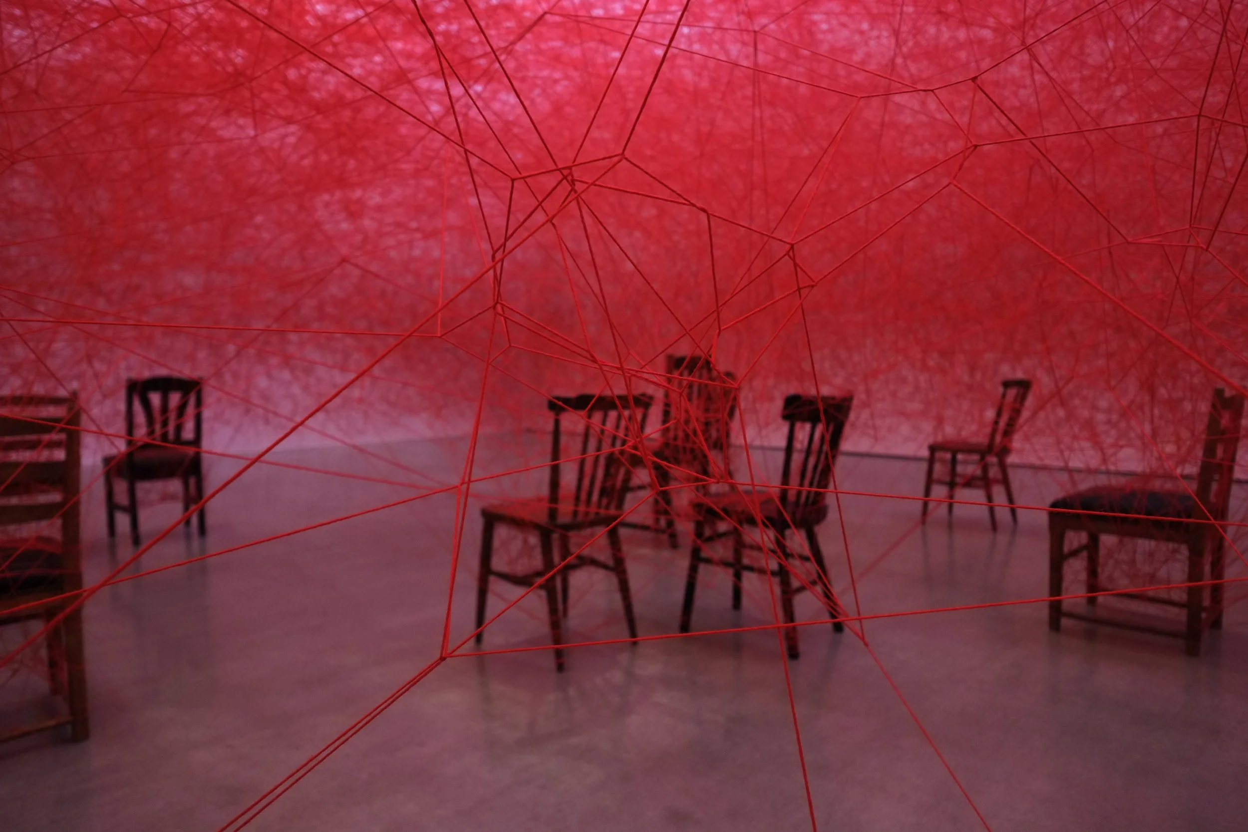 CHIHARU SHIOTA–塩田千春